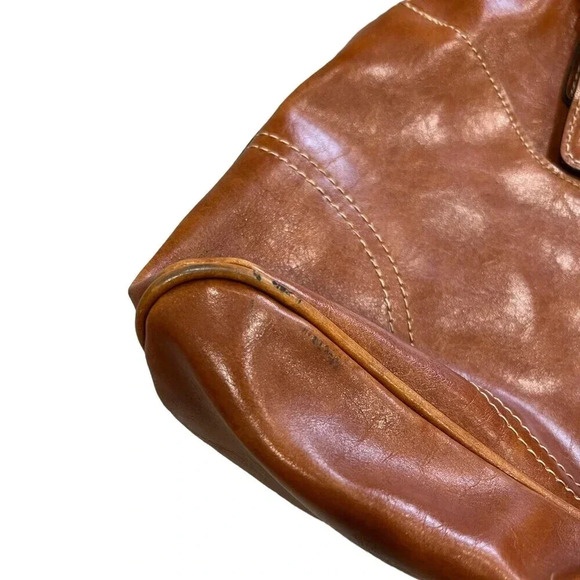 Emilie M Brown Leather Shoulder Bag - Picture 3 of 9